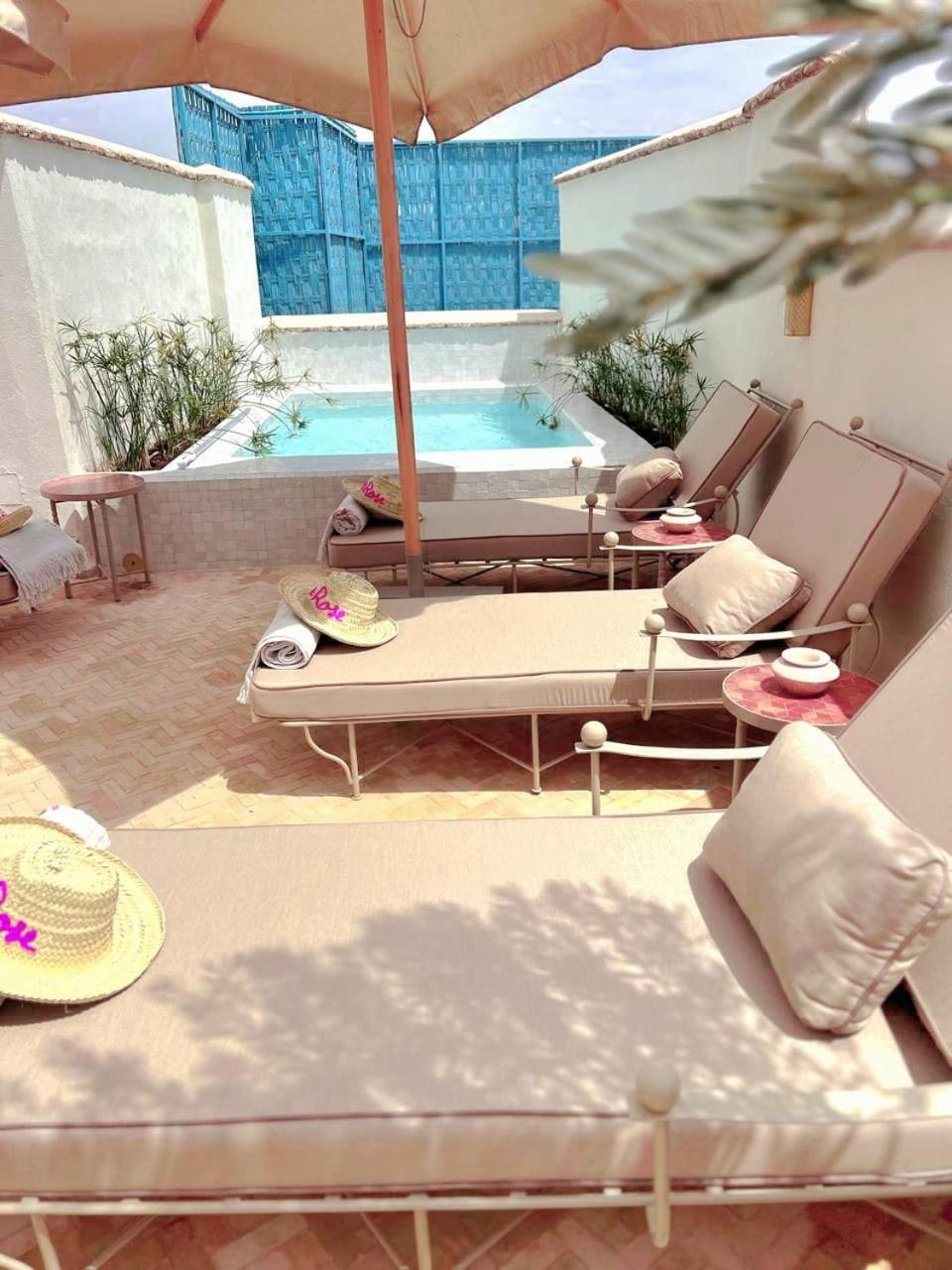 Le Singe Rose Hotel Marrakesh Exterior photo